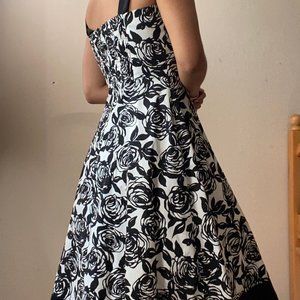 Black & White Rose-Printed Petite Dress